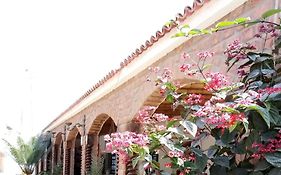 Hostal Loma Blanca